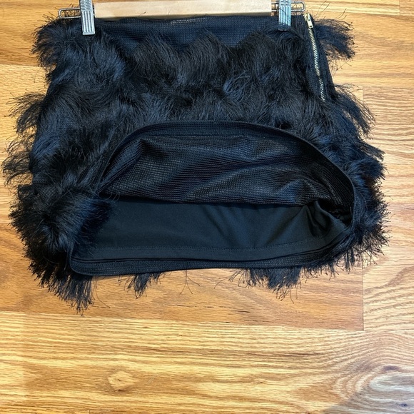 H$M Fringe Mini Skirt - Picture 6 of 6
